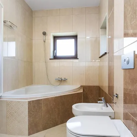 Vila Stone Zahara Ližnjan