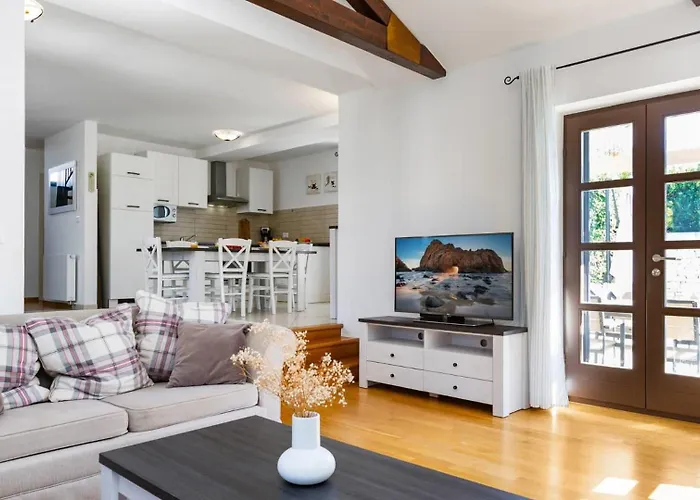 Stone Zahara * Ližnjan