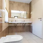 Stone Zahara וילה Ližnjan