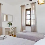 Stone Zahara