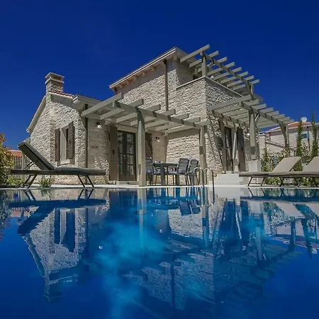 Stone Zahara Villa Liznjan