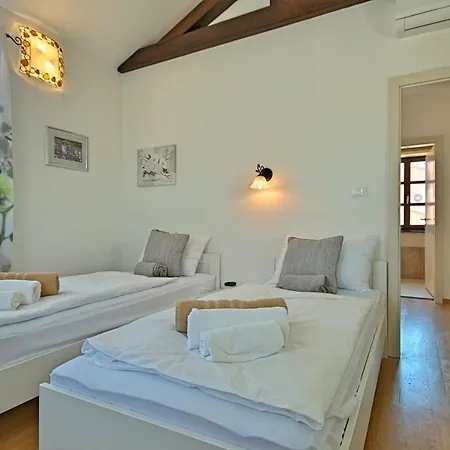 Villa Stone Zahara *